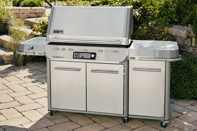 SUMMIT SMART GAS GRILL